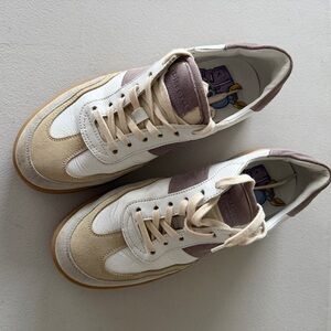 Discord x  Collegium Blurple Shoes Sneakers (Pillar Court II)